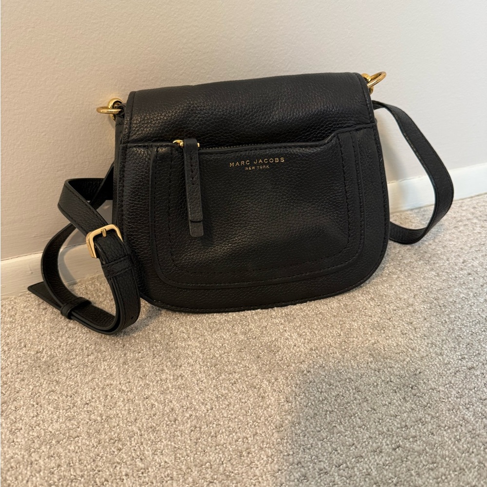 Marc Jacobs Black Pebbled Leather Crossbody Saddle Bag with Gold Hardware